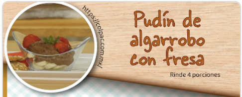 Pudin de algarrobo con fresas